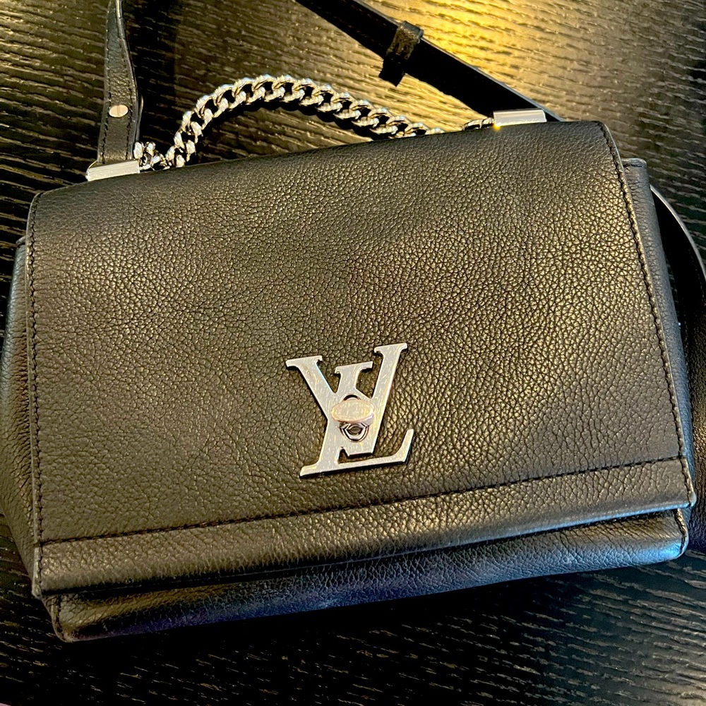 Louis Vuitton MYLOCKME CHAIN BAG